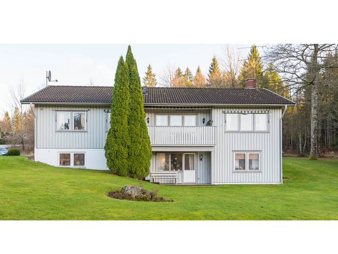 6 rok · 150 m² · Klämmesvägen 4