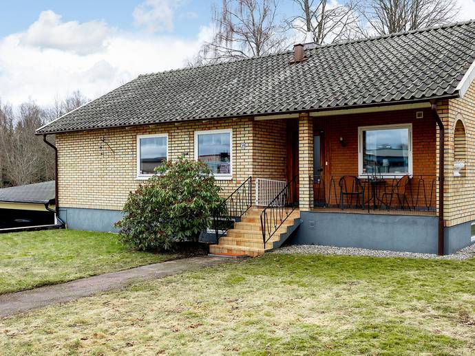 4 rok · 93 m² · Rönnegårdsvägen 39