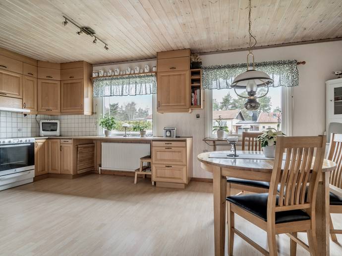 2 rok · 78 m² · Röjelstigen 3