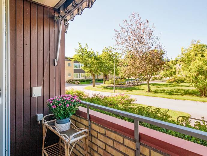 2 rok · 63 m² · Oppeby gård 75