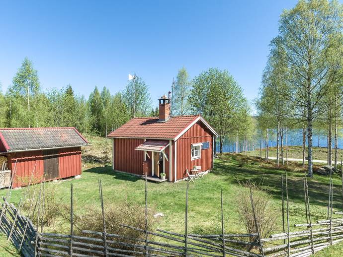 1 rok · 35 m² · Djursjön 220