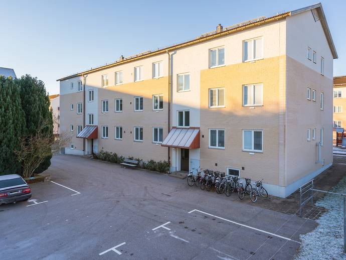 1 rok · 38 m² · Lysingsvägen 5A