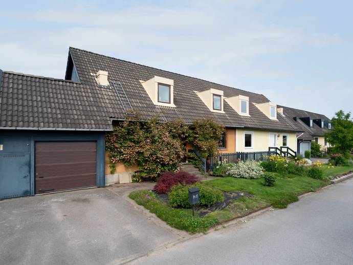 6 rok · 144 m² · Blästadsgatan 3
