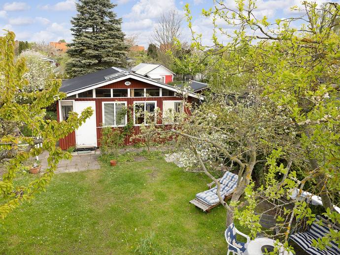 3 rok · 40 m² · Stuga 49 - Granbackens koloniområde - Allégatan