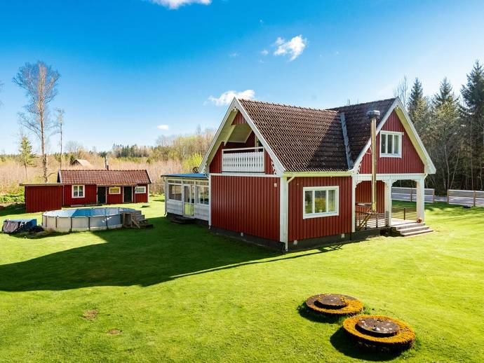 5 rok · 151 m² · Grolanda Björkelund