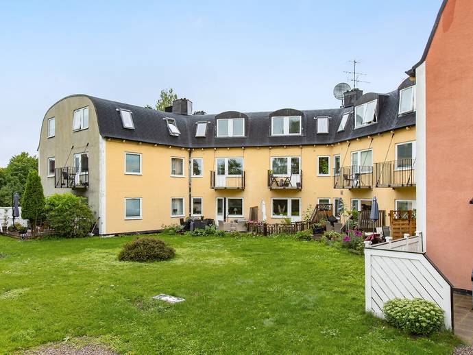 2 rok · 53,5 m² · Idrottsvägen 23 C 3tr