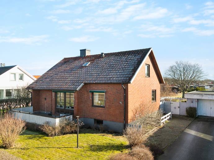 4 rok · 111 m² · Lindbergsvägen 12