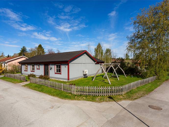 4 rok · 104 m² · Klövervägen 25