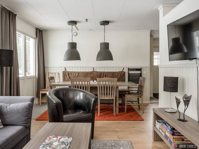 5 rok · 80 m² · Varglyan 103