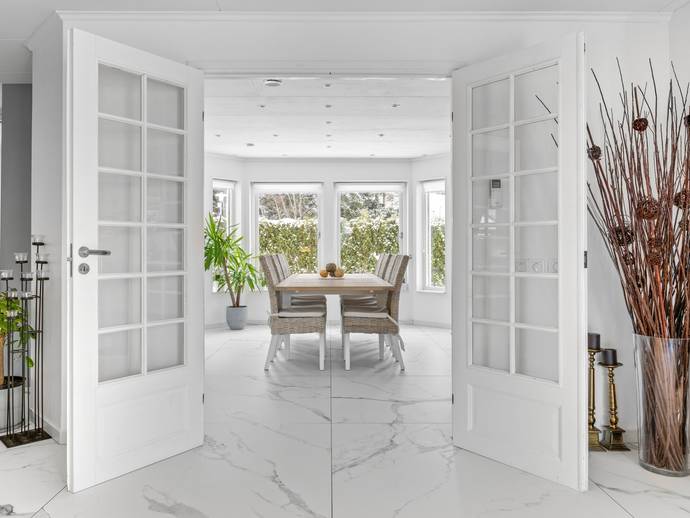 9 rok · 195 m² · Ryttarvägen 2