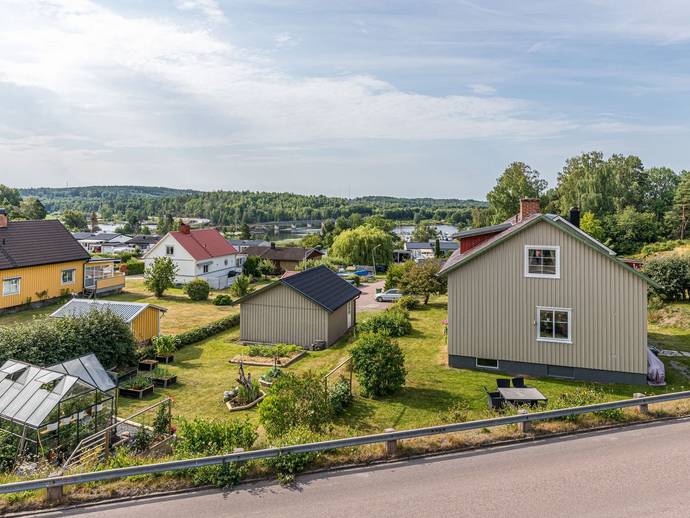 6 rok · 102 m² · Råbäcksgatan 35