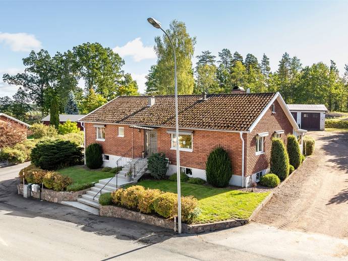 6 rok · 147 m² · Basebovägen 15