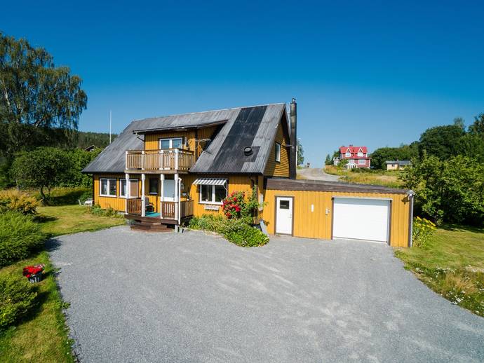 6 rok · 141 m² · Sjöland 203