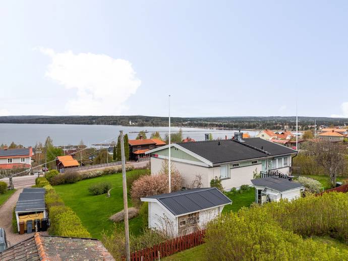 6 rok · 154 m² · Faluvägen 55