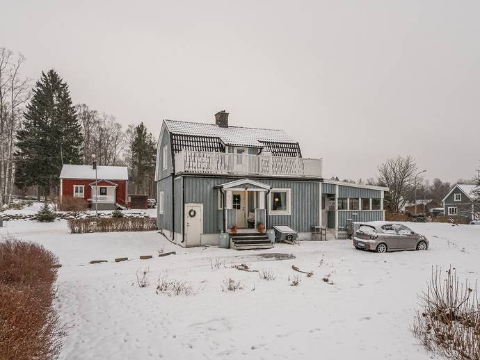 3 rok · 90 m² · Karlbergsgatan 15