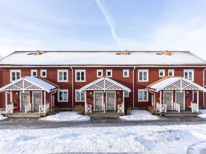 2 rok · 70 m² · Mariebyvägen 10 E