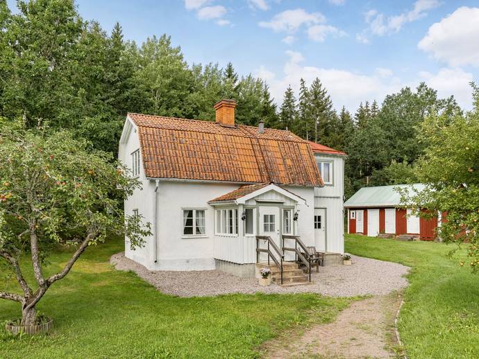 4 rok · 100 m² · Fågelsrum Nystugan