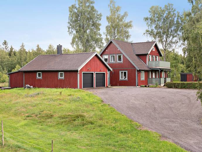 6 rok · 166 m² · Fallnaveka Björkbacken 1