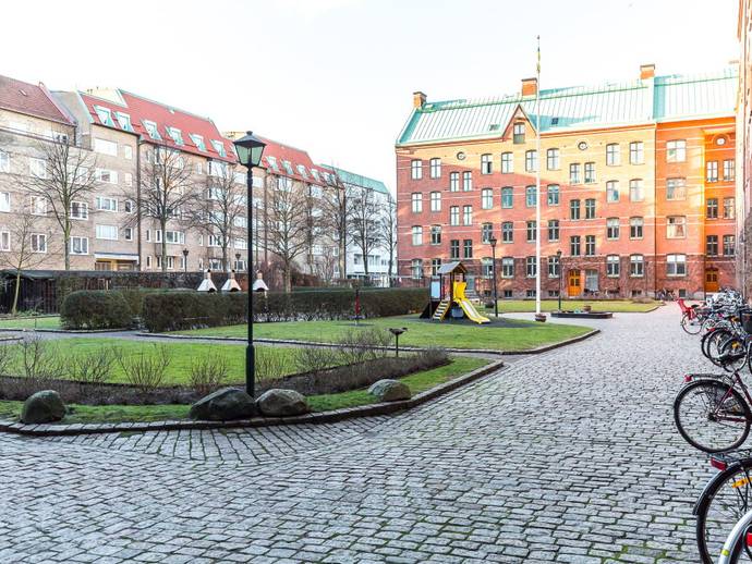 2 rok · 60 m² · Slussgatan 12 J