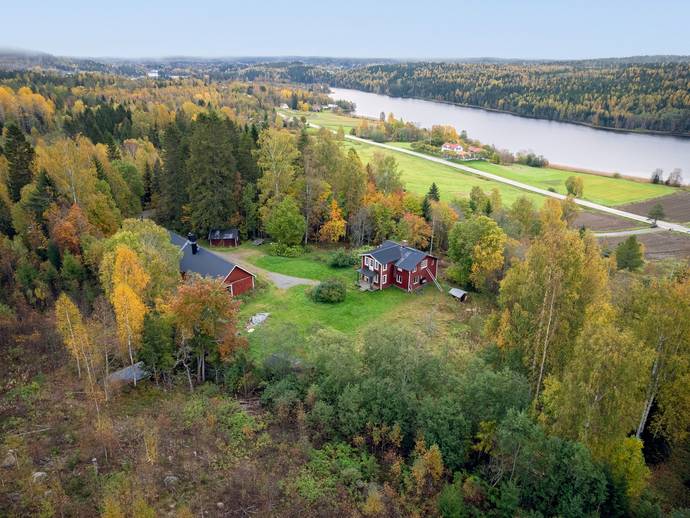 5 rok · 142 m² · Skjollsta 319