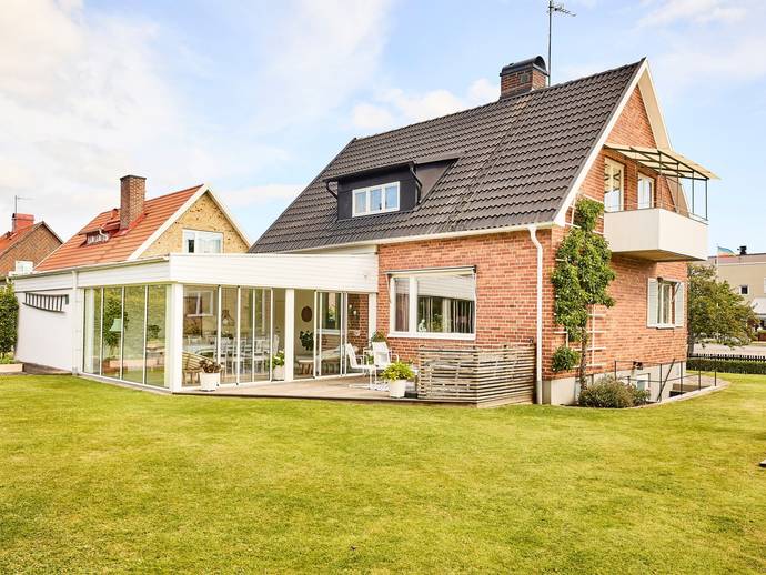 7 rok · 155 m² · Hemstigen 15