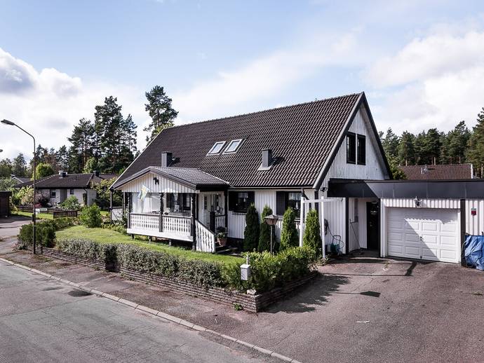 5 rok · 148 m² · Sandgatan 1