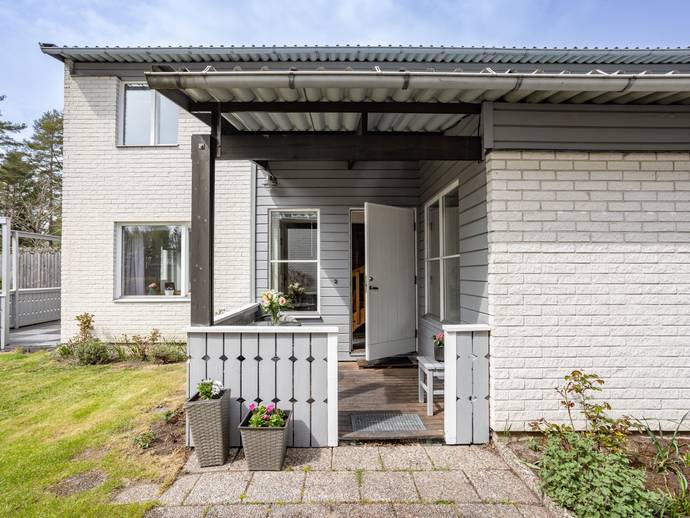 5 rok · 127 m² · Meteorvägen 16