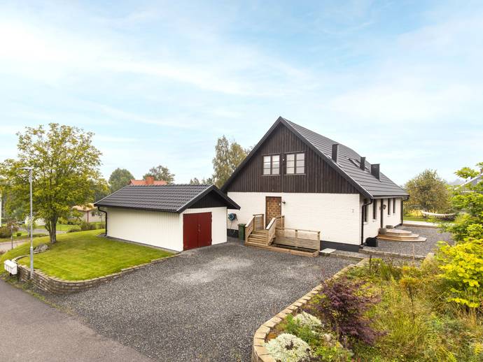 6 rok · 149 m² · Rönnvägen 1