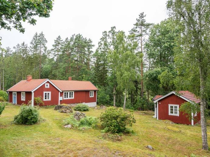2 rok · 70 m² · Runtorp 220