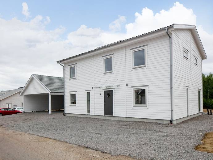 5 rok · 166 m² · Sylvia Mang-Borenbergs väg 3