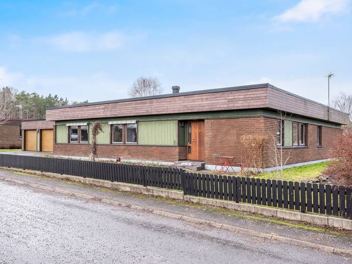 6 rok · 137 m² · Hässjevägen 24