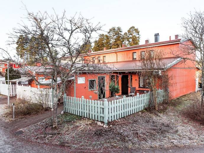 4 rok · 106 m² · Herrhagsvägen 151
