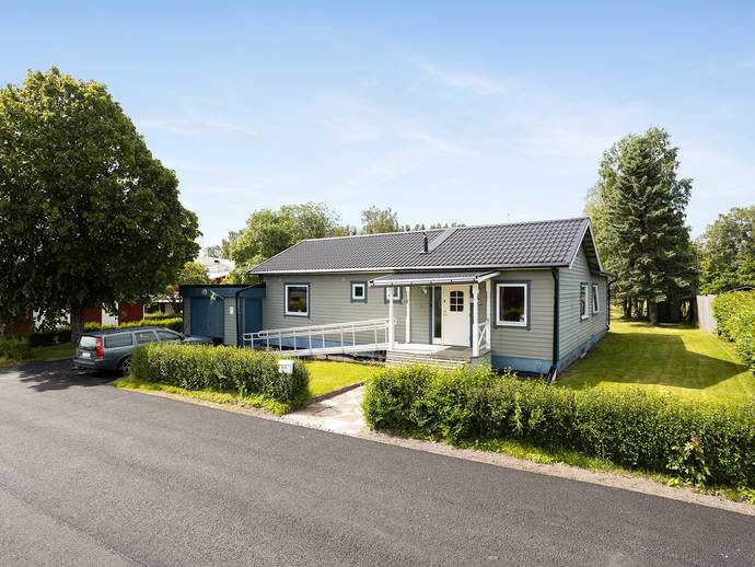 6 rok · 100 m² · Nämndemansvägen 5