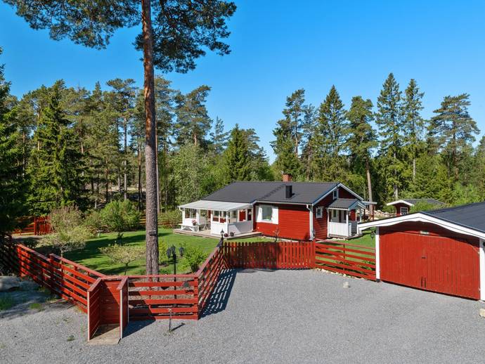 2 rok · 64 m² · Björknäs mossväg 24
