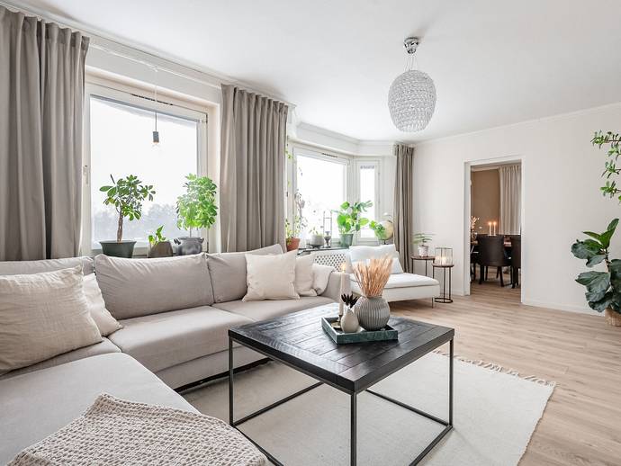 3 rok · 74,9 m² · Barrsätragatan 25