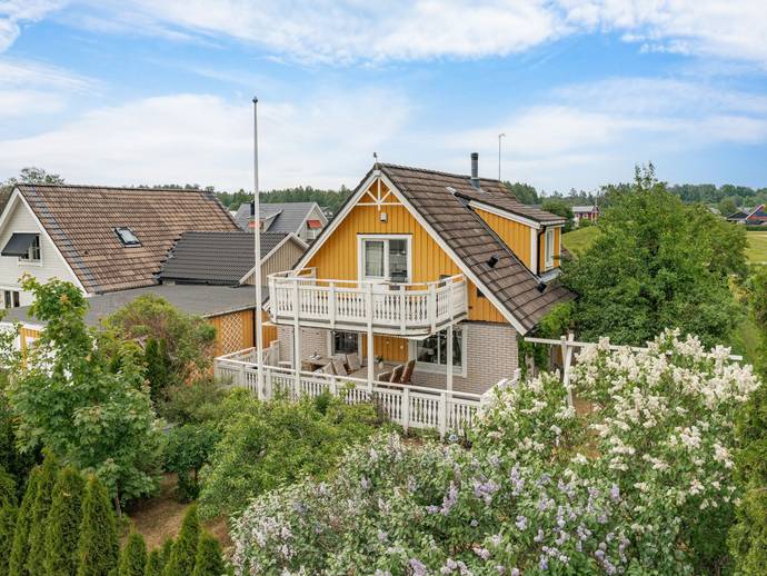 155 m² · Isopvägen 8