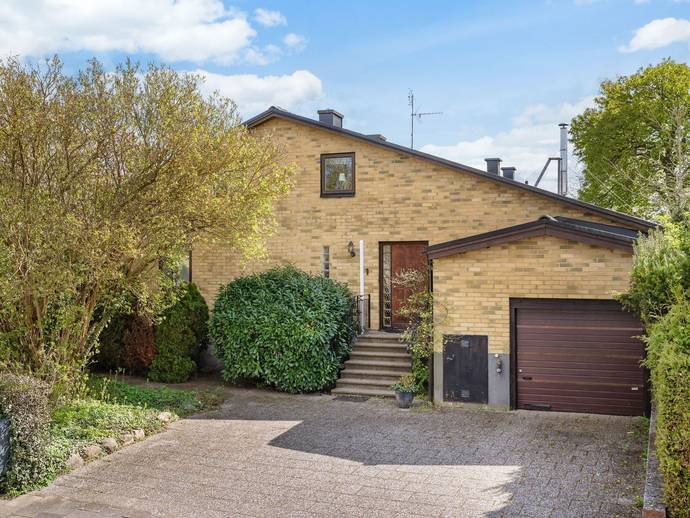 6 rok · 115 m² · Rusthållarebacken 1