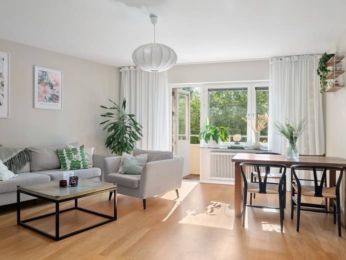 3 rok · 76,5 m² · Gårdskullavägen 3E