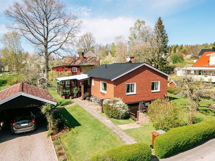 4 rok · 87 m² · Svarvarevägen 9