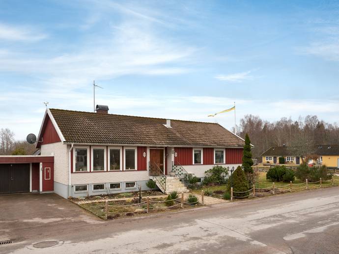 5 rok · 122 m² · Västragårdsvägen 3