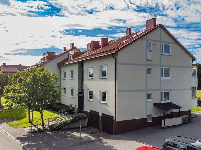 1 rok · 27,5 m² · Kullagergatan 11
