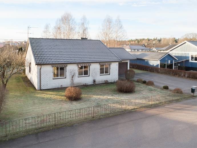 4 rok · 82 m² · Aspvägen 8