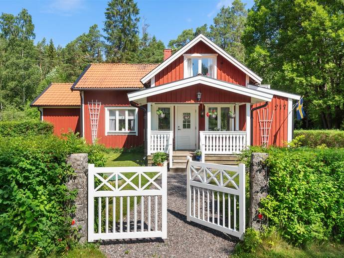 6 rok · 96 m² · Ortalavägen 217