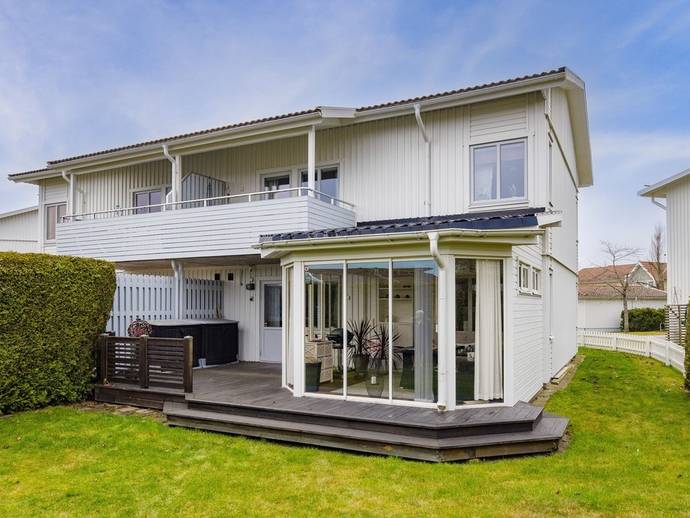 4 rok · 113,9 m² · Hemmansvägen 14 B
