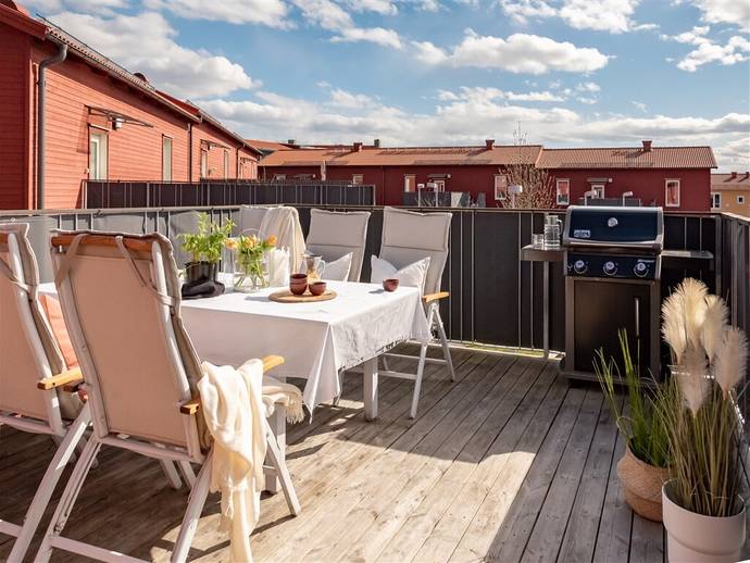 3 rok · 81,4 m² · Värngatan 9b