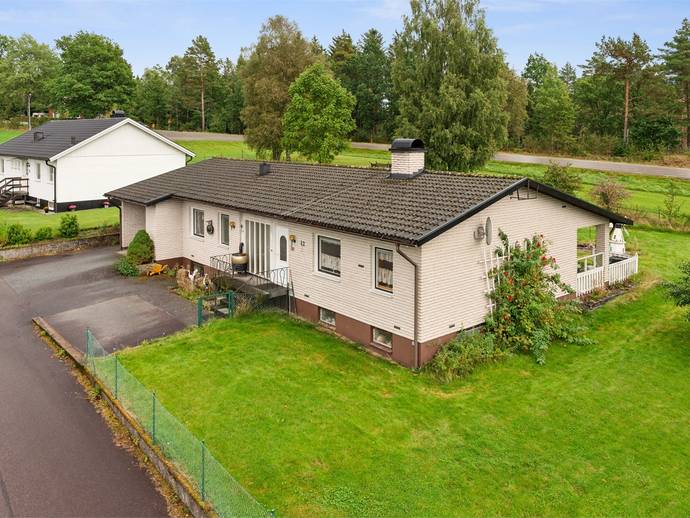 7 rok · 106 m² · Dalvägen 12