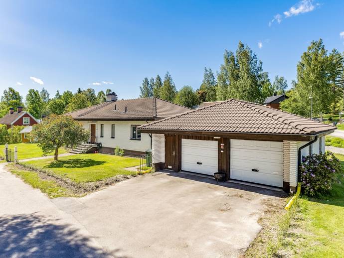 6 rok · 190 m² · Sandstensvägen 5