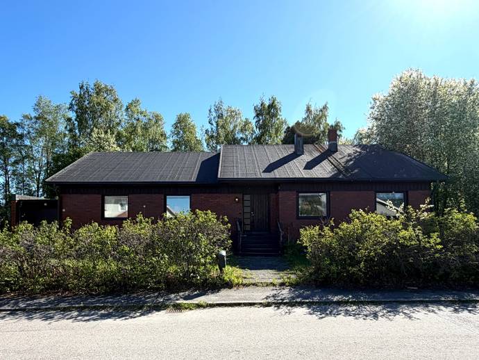 10 rok · 139 m² · Gamla vägen 30