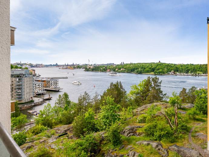 5 rok · 99,5 m² · Tre kronors väg 2