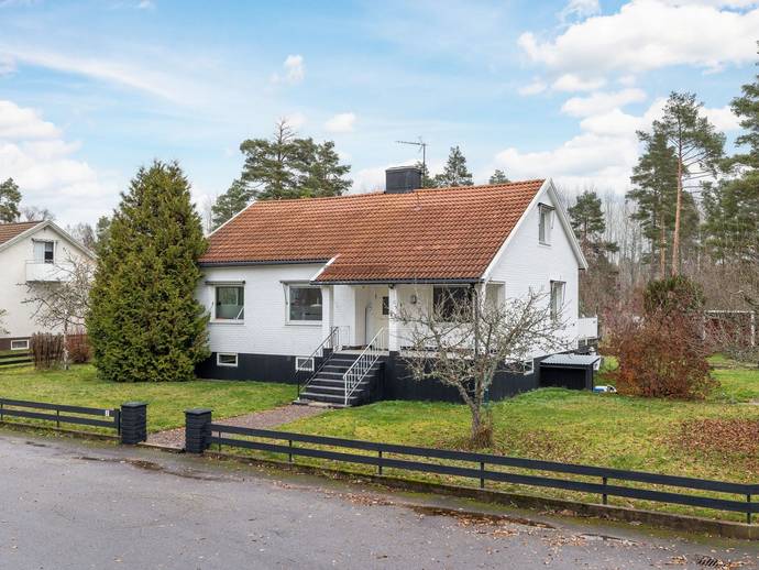 5 rok · 135 m² · Hantverkarvägen 2